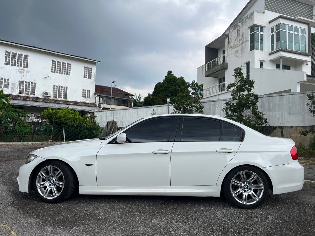 BMW E90 2011 320i M Sport