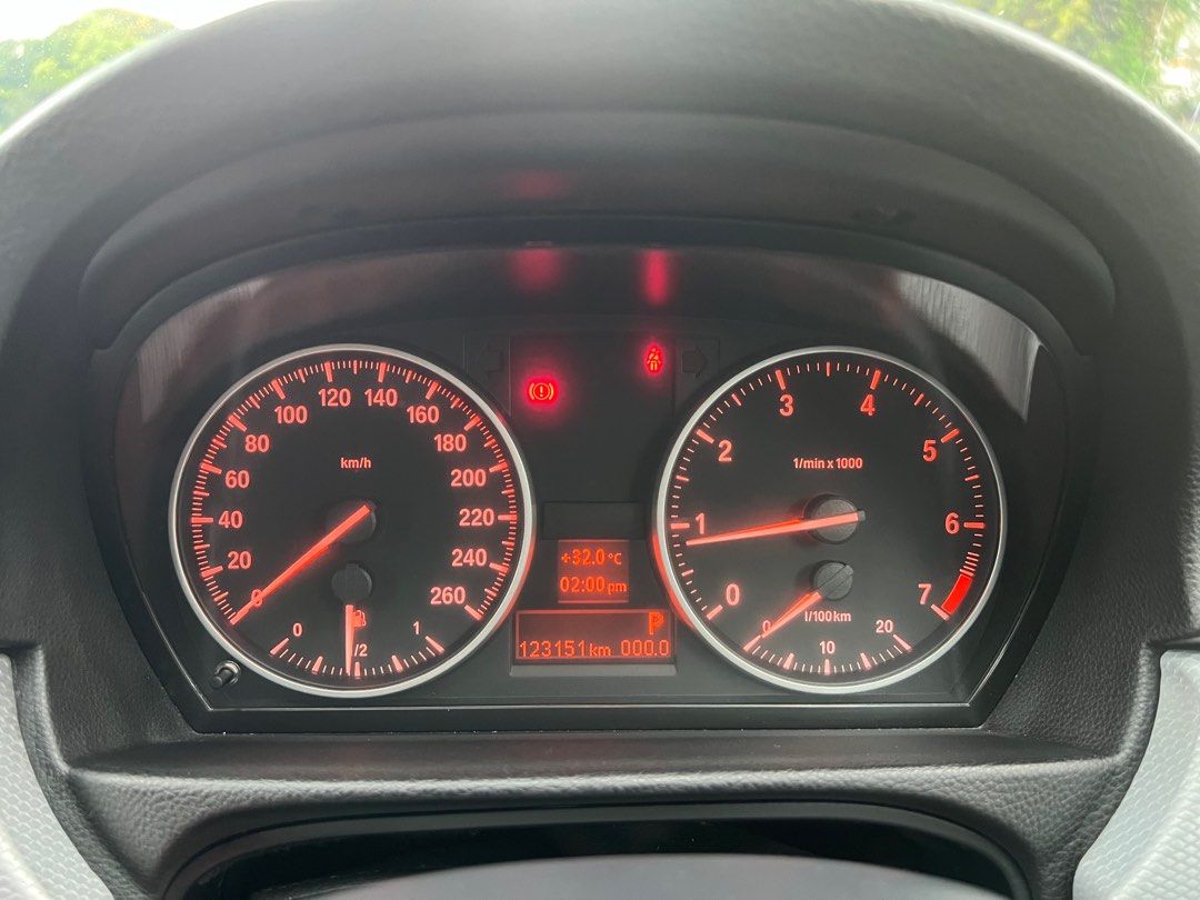 BMW E90 2011 320i M Sport