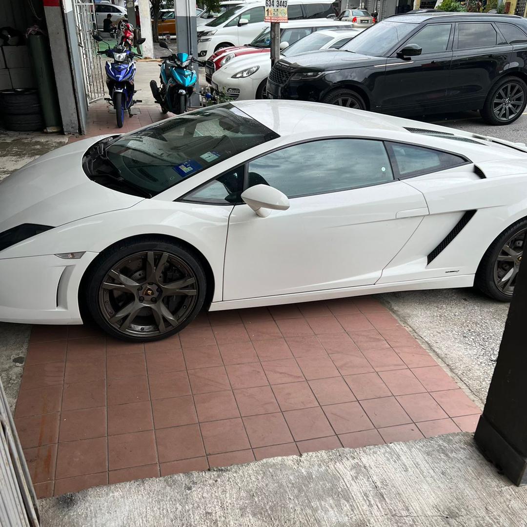 2008 Lamborghini Gallardo 5.0 v10 $498k